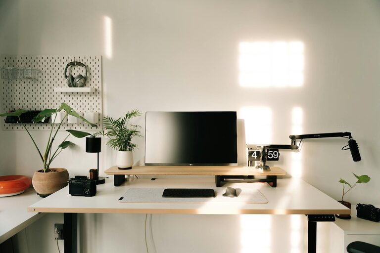 Tips for Creating a Sustainable and Clutter-Free Workspace at Home